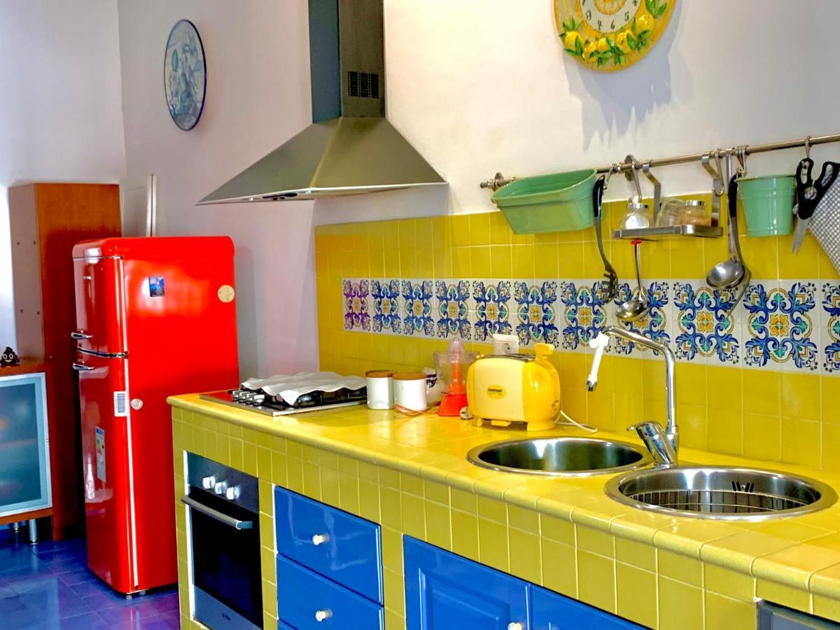 Apartamento La Finestra Sul Duomo, Amalfi Coast Vietri Exterior foto