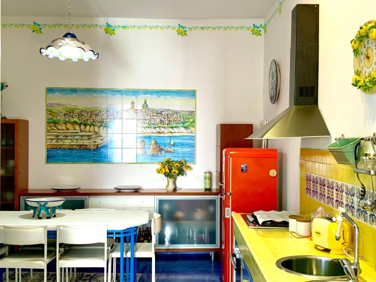 Apartamento La Finestra Sul Duomo, Amalfi Coast Vietri Exterior foto