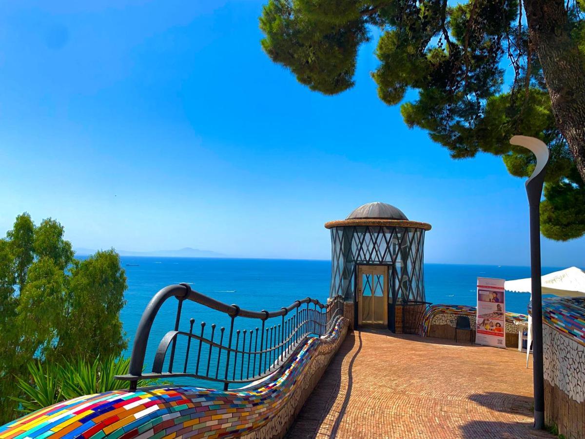 Apartamento La Finestra Sul Duomo, Amalfi Coast Vietri Exterior foto